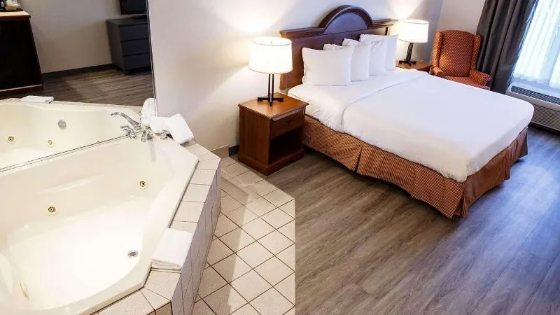 Country Inn & Suites by Radisson, Harrisburg West Mechanicsburg