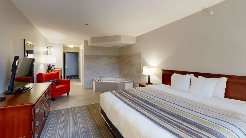 Country Inn & Suites by Radisson, Michigan City IN