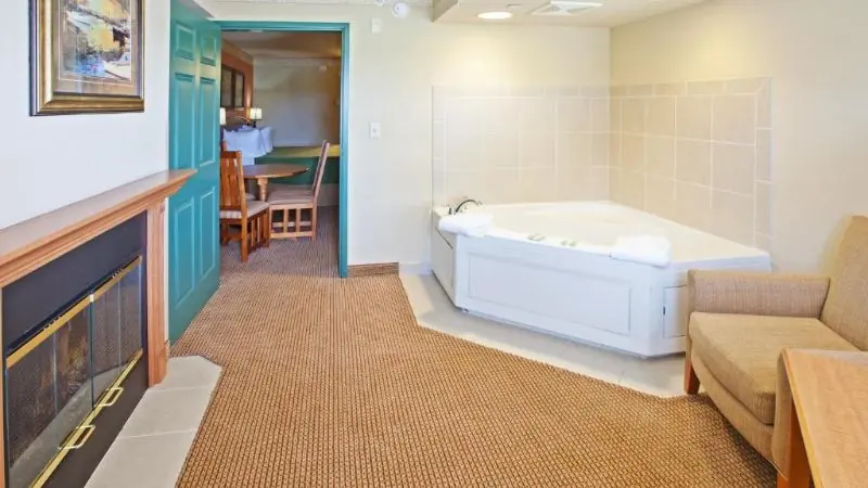 Country Inn & Suites by Radisson Portage, IN