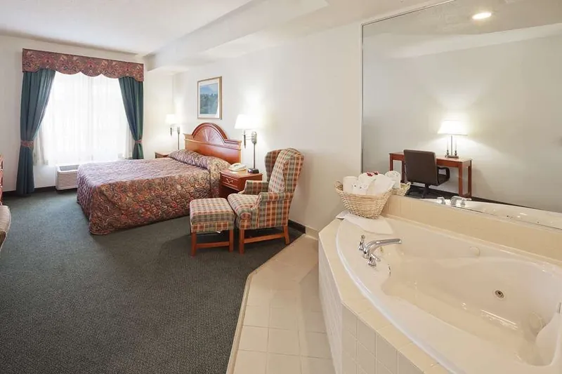 Country Inn & Suites by Radisson, Prairie du Chien