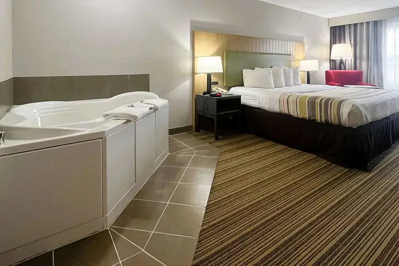 Country Inn & Suites by Radisson, Wytheville, VA