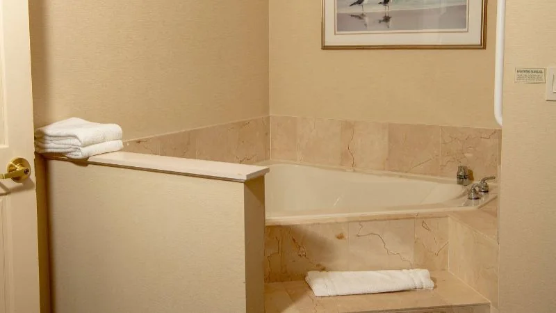 Courtyard by Marriott Erie