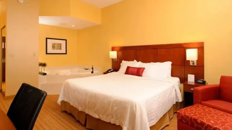 Courtyard by Marriott Frederick