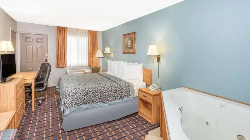 Days Inn by Wyndham Farmer City