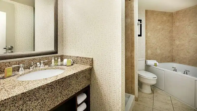 DoubleTree Resort by Hilton Hotel Lancaster