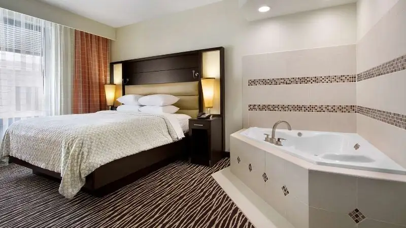 Embassy Suites by Hilton Fayetteville Fort Bragg