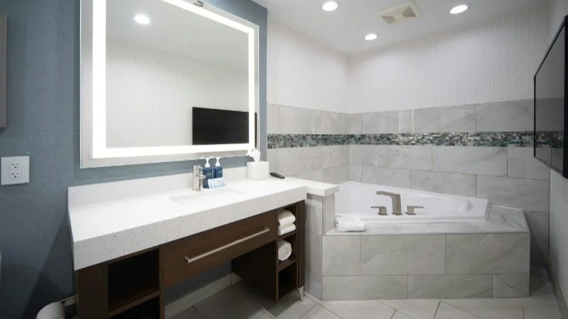 Four Points by Sheraton Fayetteville Fort Bragg