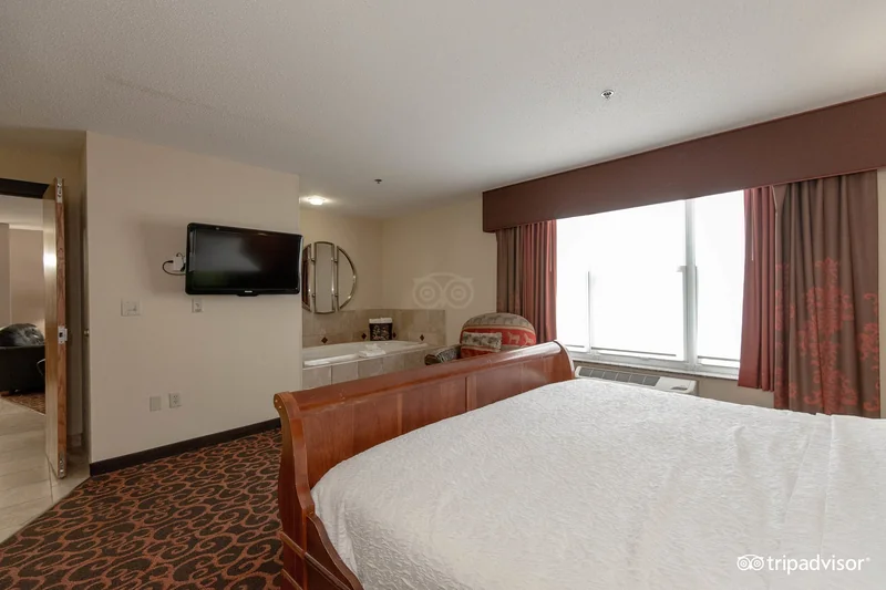 Hampton Inn at Tin Lizzie Gaming Resort