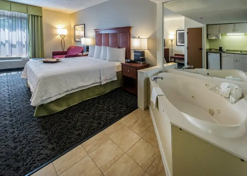 Hampton Inn by Hilton Charlotte/Matthews