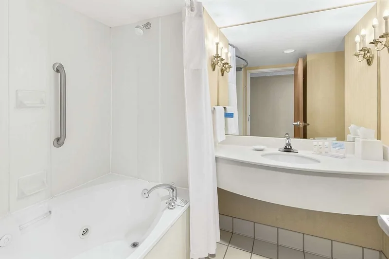 Hampton Inn Columbus-North