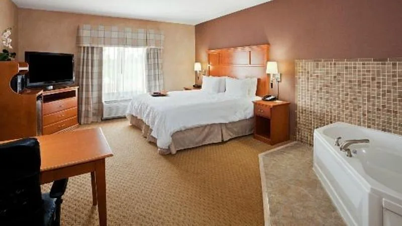 Hampton Inn Detroit/Utica – Shelby Township