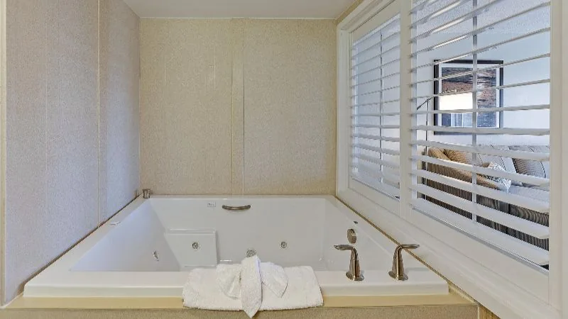 Hampton Inn Myrtle Beach Broadway at the Beach