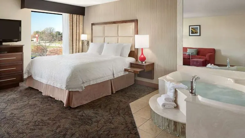 Hampton Inn & Suites Detroit/Sterling Heights