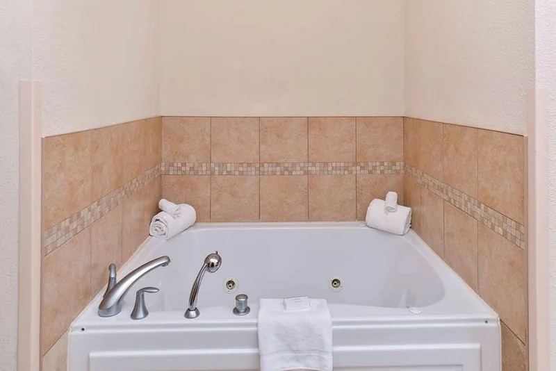 Hampton Inn & Suites Muncie