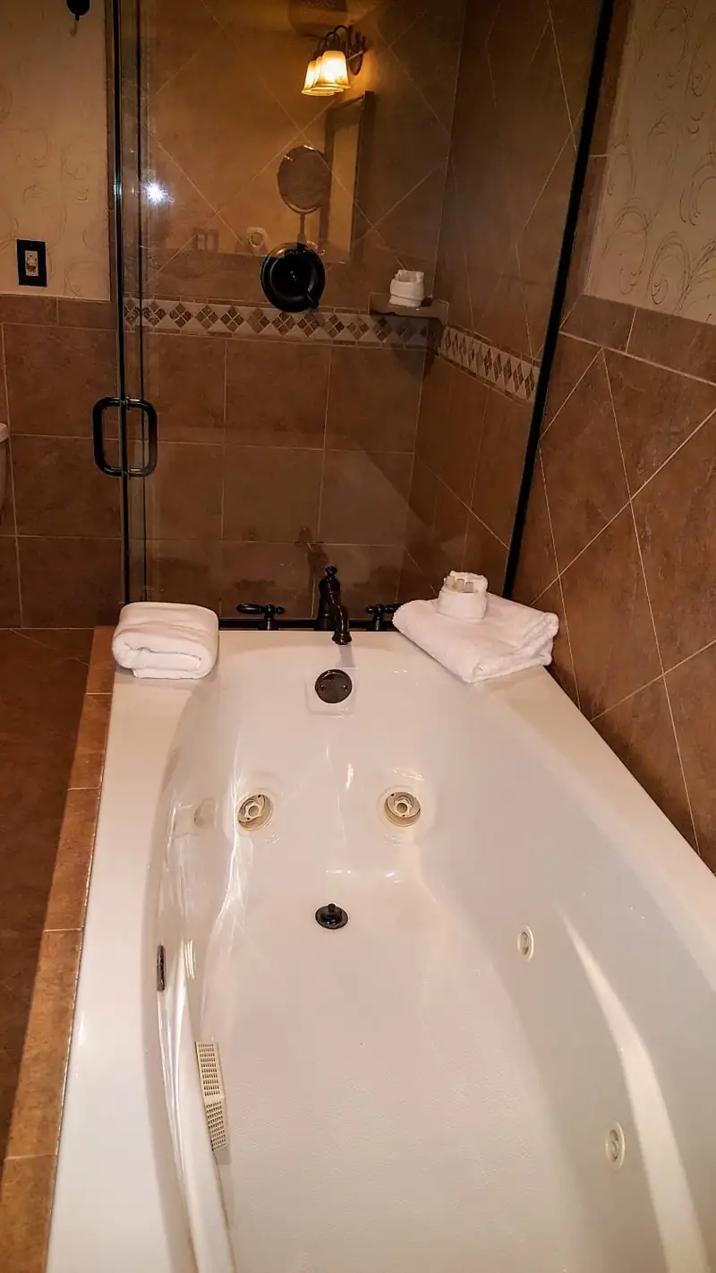 Holiday Inn Clark – Newark Area by IHG