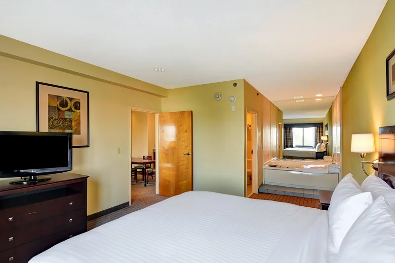 Holiday Inn Express Boston by IHG