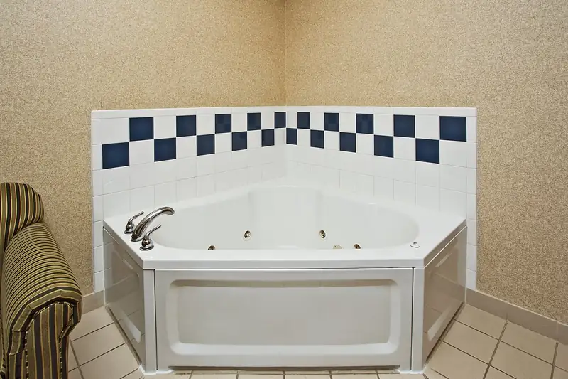 Holiday Inn Express Hotel & Suites ANDERSON NORTH by IHG