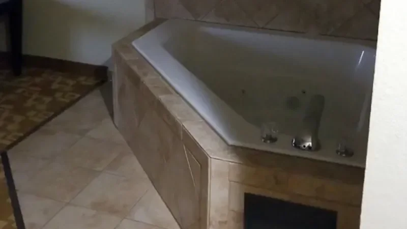 Holiday Inn Express Hotel & Suites Memphis/Germantown by IHG