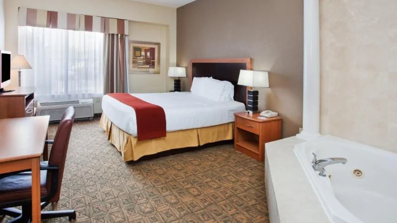 Holiday Inn Express & Suites Charlotte-Concord-I-85 by IHG