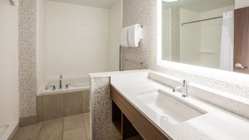 Holiday Inn Express & Suites Indianapolis NE – Noblesville, an IHG Hotel
