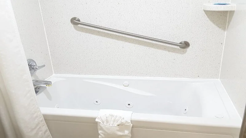 Holiday Inn Express & Suites Lawrenceville, an IHG Hotel