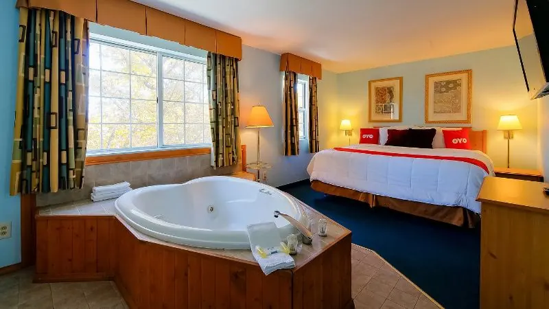 Hotel O Eureka Springs – Christ of Ozark Area