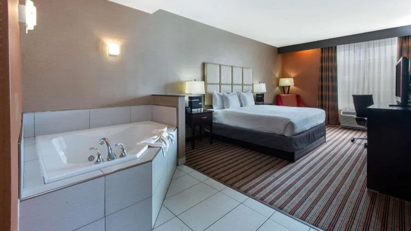 La Quinta Inn & Suites by Wyndham Harrisburg-Hershey