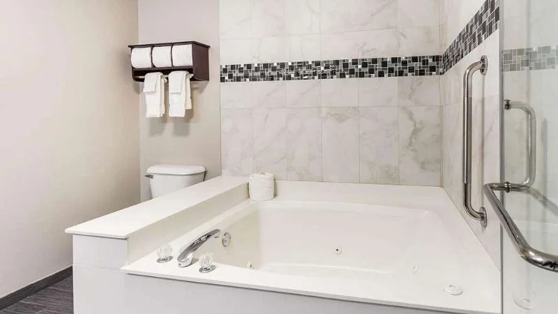 La Quinta Inn & Suites by Wyndham Rockford