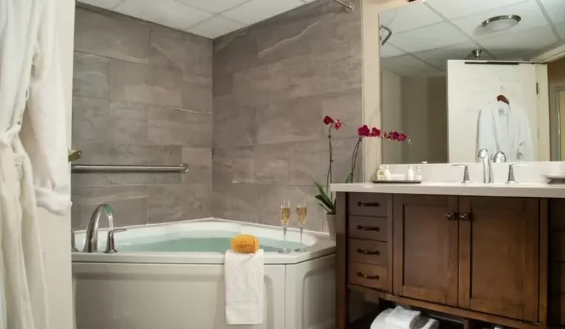 Meadowbrook Inn