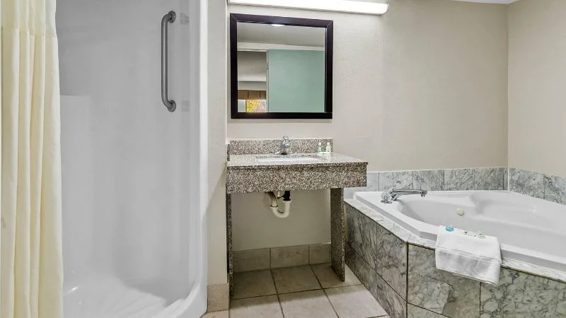 Quality Inn Hillsville