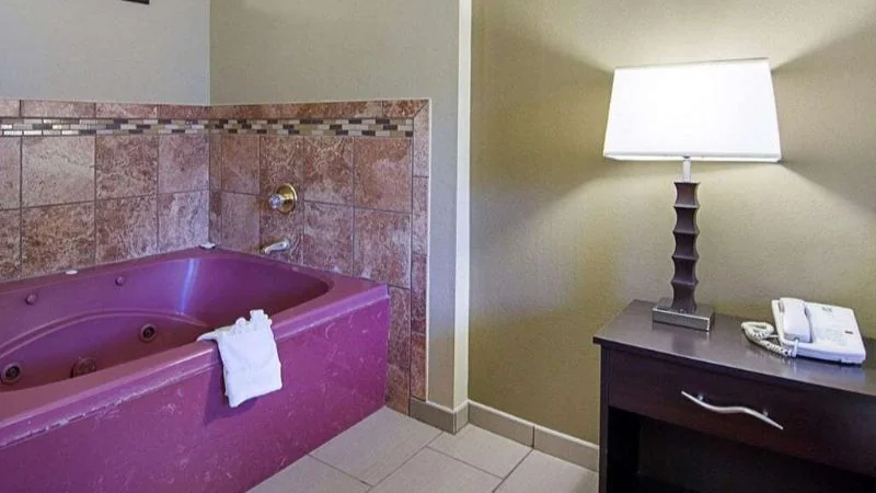 Quality Inn & Suites Little Rock West