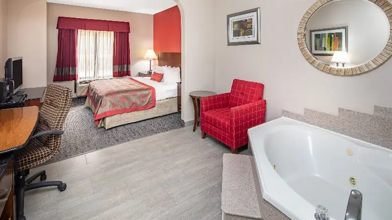 Ramada by Wyndham Alpharetta