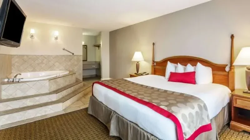 Ramada by Wyndham Houma