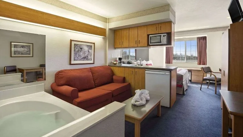 Ramada Limited by Wyndham, Bloomington I-55 & I-74 IL