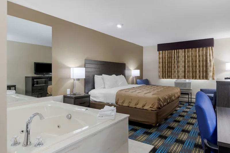 Rodeway Inn Grandville – Grand Rapids