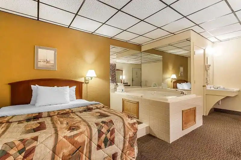 Rodeway Inn Sandusky North