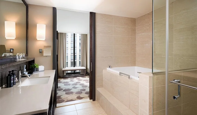Royal Sonesta Chicago River North