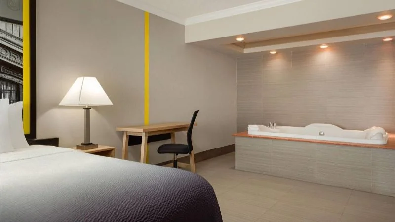 Super 8 by Wyndham Meadowlands