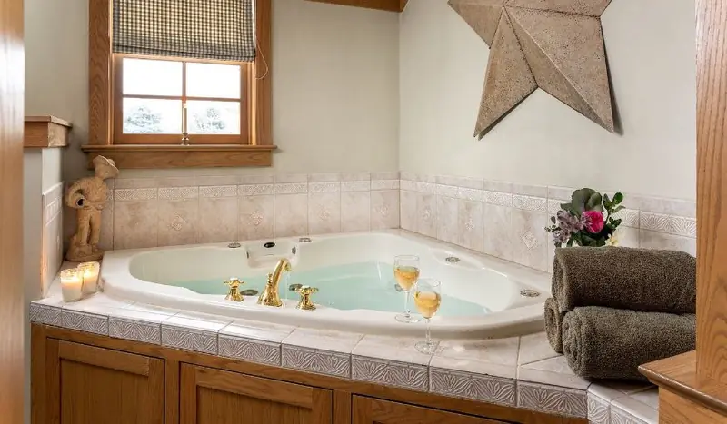 The Inn & Spa at Intercourse Village