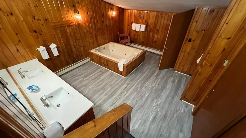 Travelodge by Wyndham Lincoln Near White Mountain
