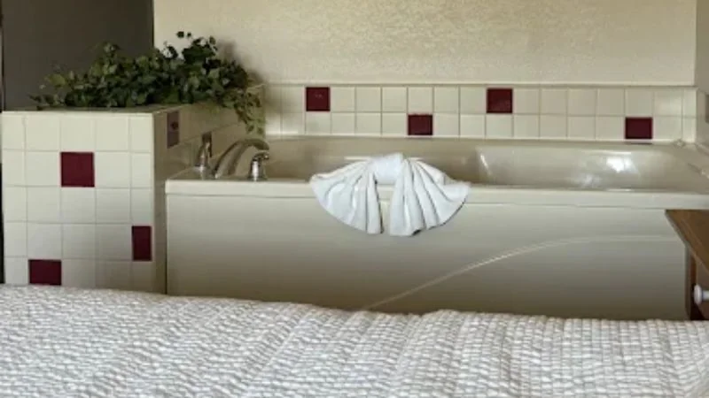 Luxury Hotels, Indiana