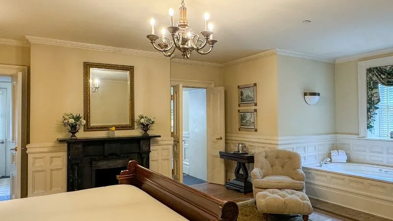Wentworth Mansion