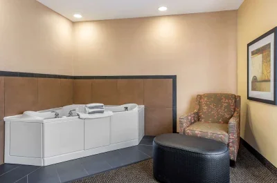 Wyndham Noblesville