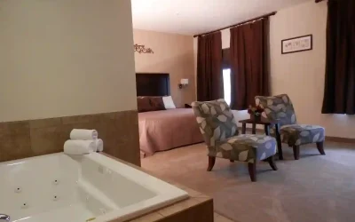 Grand View Inn & Suites